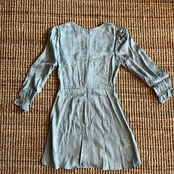 Aritzia Wilfred Floral Satin Long Sleeve Dress | Size 0 - Picture 4 of 6
